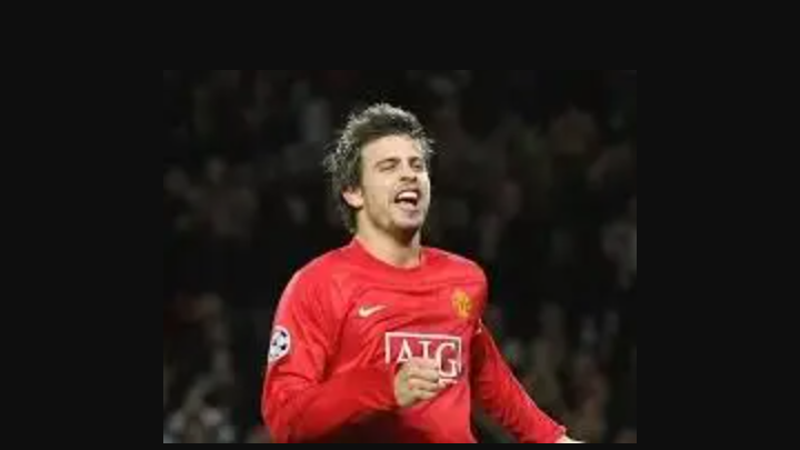 Gerard Pique at Manchester United